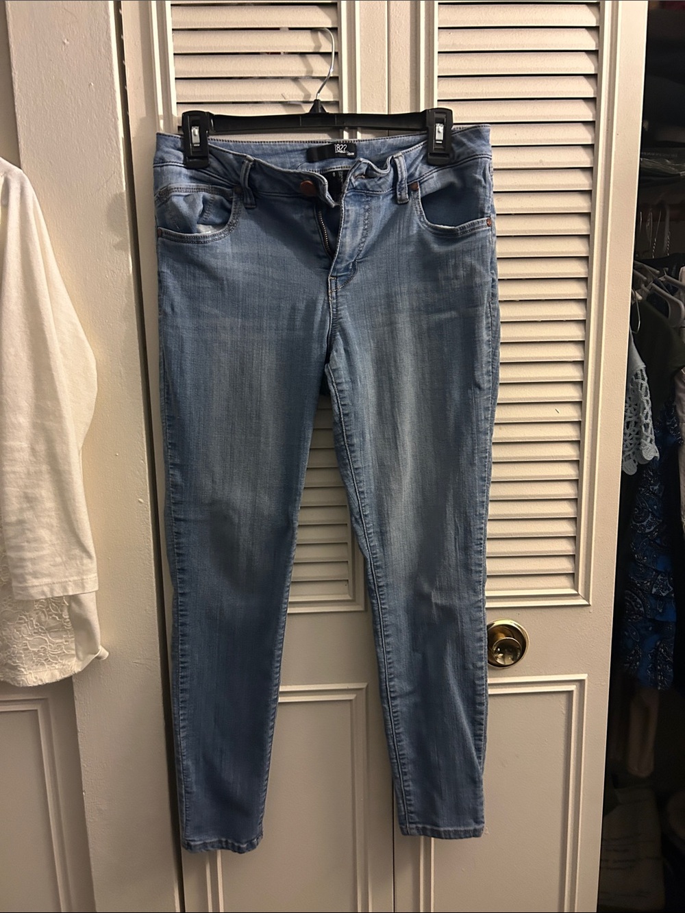 1822 Denim Light Blue Skinny Jeans